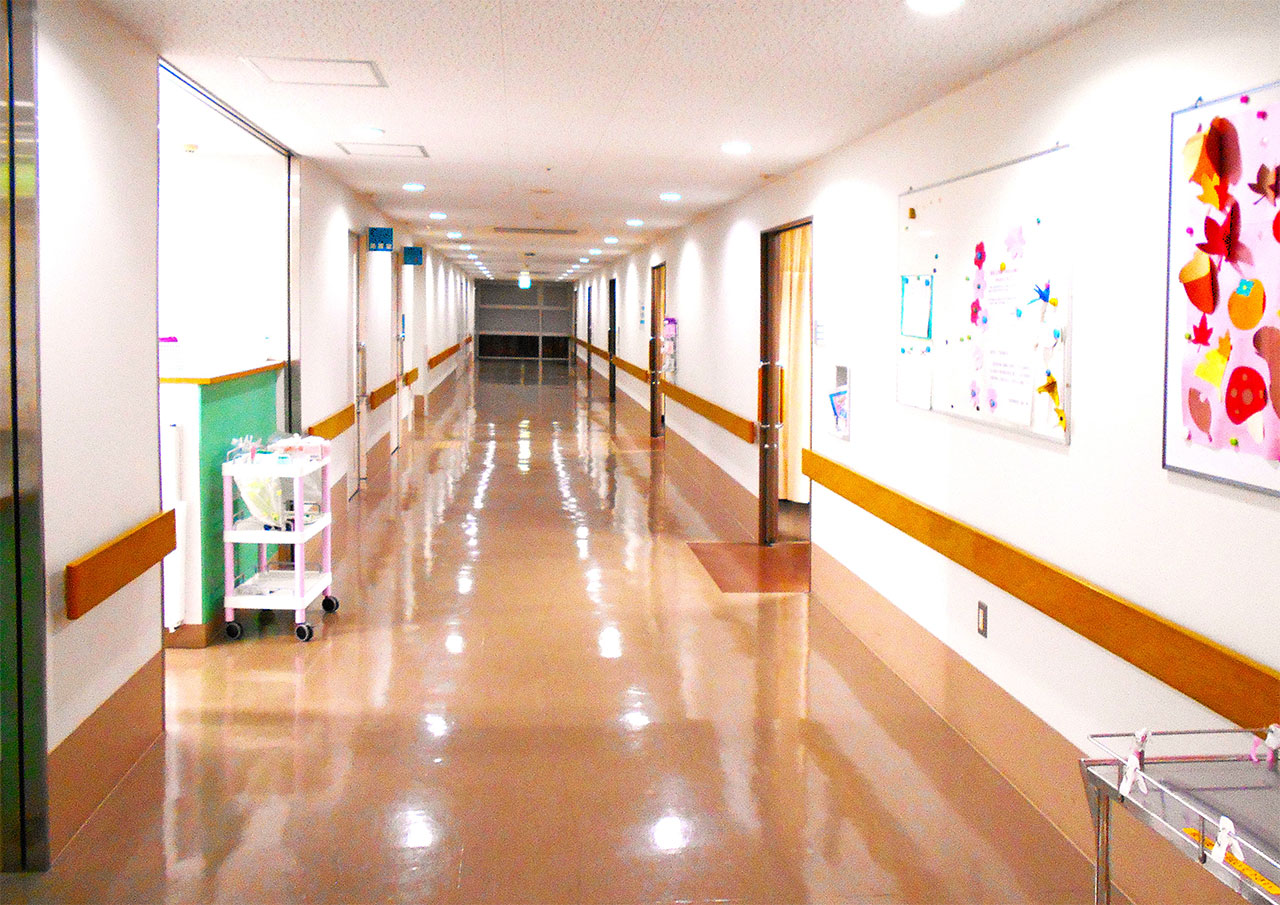 病室階廊下